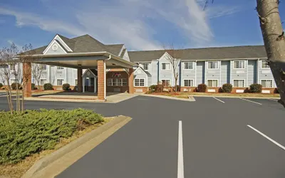 Americas Best Value Inn & Suites McDonough