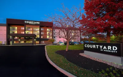 Courtyard by Marriott Cincinnati Airport