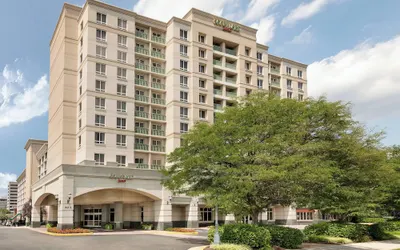 Courtyard by Marriott Tysons McLean