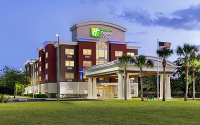 Holiday Inn Express Hotel & Suites Fort Pierce West, an IHG Hotel