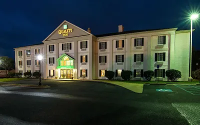 Quality Inn Crestview near Eglin AFB