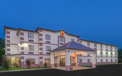 Super 8 by Wyndham Jackson/Ridgeland