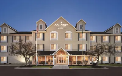 Country Inn & Suites by Radisson, Springfield, OH