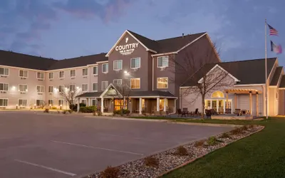 Country Inn & Suites by Radisson, Ames, IA