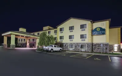 La Quinta Inn & Suites by Wyndham Erie