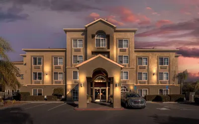 Comfort Inn Lathrop - Stockton Airport