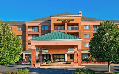 Courtyard by Marriott Dulles Town Center