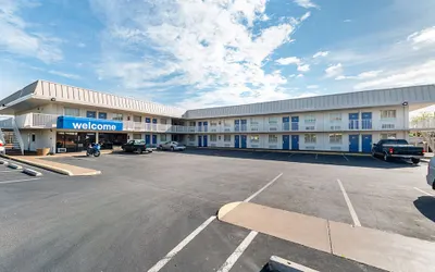 Motel 6 San Antonio, TX - I-10 West