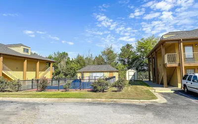 Bonita Lakes Inn by Capital O Meridian I20