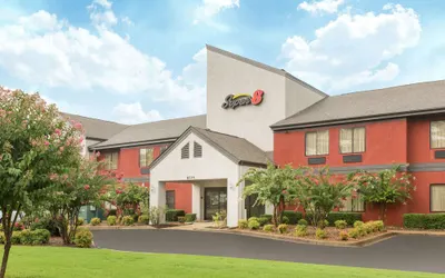 Super 8 by Wyndham Southaven