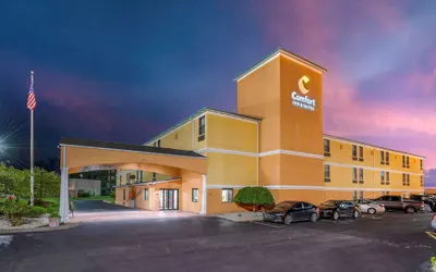 Comfort Inn & Suites Cincinnati Eastgate