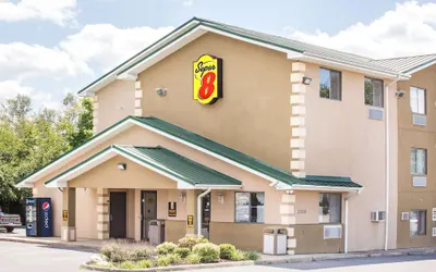 Super 8 by Wyndham Harrisonburg