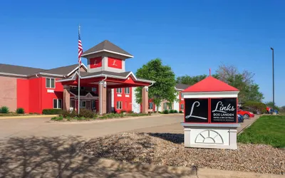 Links Bos Landen Hotel & Spa of Pella, Trademark by Wyndham