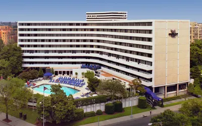 Washington Plaza Hotel