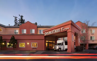 DoubleTree by Hilton Portland - Tigard