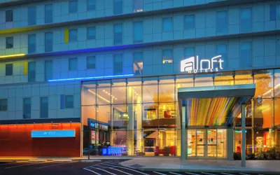 Aloft New York LaGuardia Airport