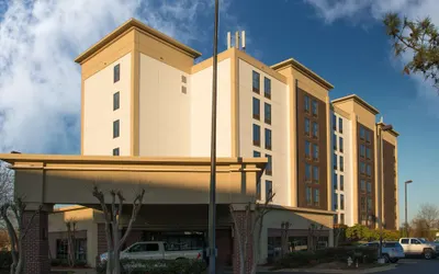 Hampton Inn & Suites Jackson-Coliseum