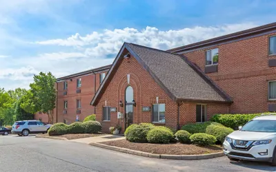 Extended Stay America Select Suites Greensboro Wendover Ave