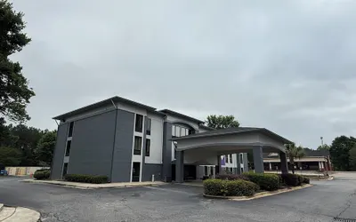 Alpharetta Inn