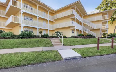 Hilton Vacation Club Charter Club Naples Bay