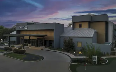 Courtyard By Marriott Dallas DFW Airport North/Irving