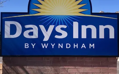 Days Inn by Wyndham Globe