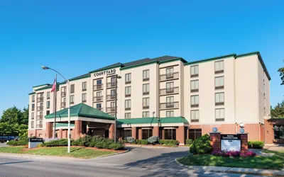 Courtyard by Marriott Bloomington