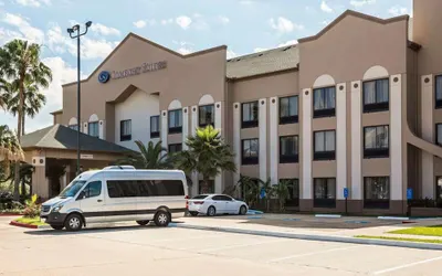 Comfort Suites Stafford Near Sugarland