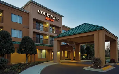 Courtyard by Marriott Chesapeake