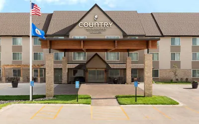 Country Inn & Suites by Radisson, St. Cloud West, MN