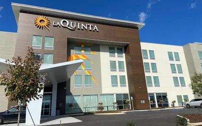 Hawthorn Extended Stay by Wyndham Jackson