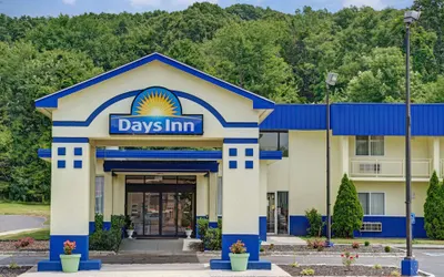 Days Inn by Wyndham Southington