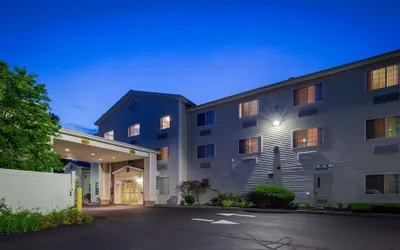 Best Western Concord Inn & Suites