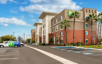 Holiday Inn Express Fremont-Milpitas Central, an IHG Hotel