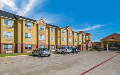 Quality Inn & Suites North Mesquite I-30