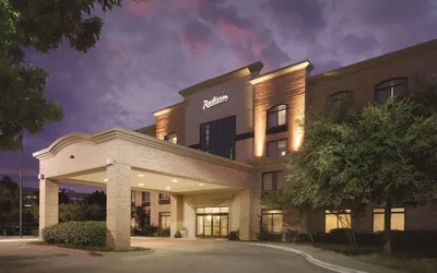 Radisson Hotel Dallas North - Addison