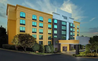 Fairfield by Marriott Inn & Suites Asheville Outlets