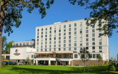 DoubleTree by Hilton Hotel Niagara Falls New York