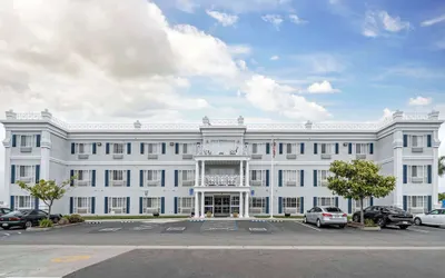 Best Western Salinas Monterey Hotel