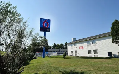 Motel 6 Nashua, NH - North