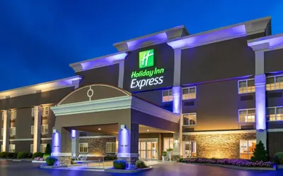 Holiday Inn Express Bowling Green by IHG
