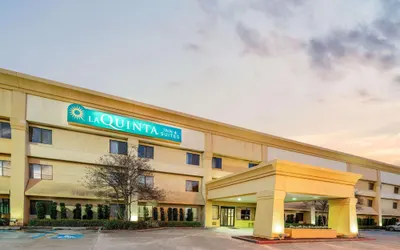 La Quinta Inn & Suites by Wyndham Baton Rouge Siegen Lane