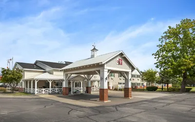 Best Western Plus University Park Inn & Suites