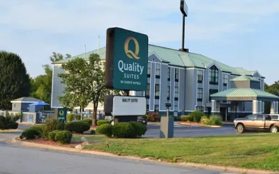 Quality Suites Maumelle - Little Rock NW