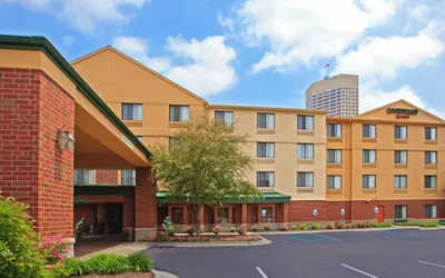 Courtyard by Marriott Indianapolis at the Capitol