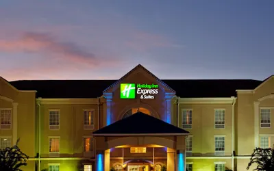 Holiday Inn Express & Suites Orangeburg