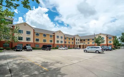 Extended Stay America Select Suites New Orleans Airport