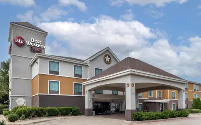 Best Western Plus Denton Inn & Suites