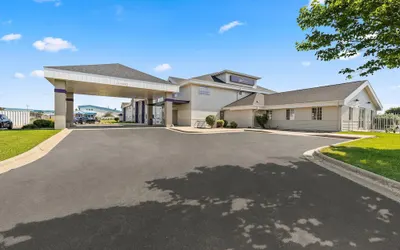 Sleep Inn & Suites