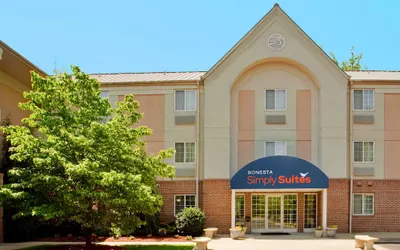 Sonesta Simply Suites Hampton